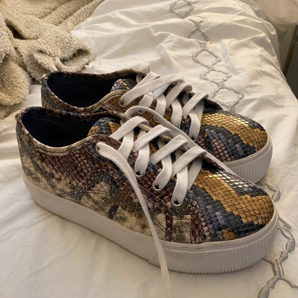 Steve Madden shoes size 7